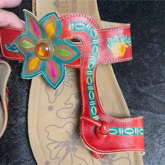 L’Artiste Spring Step Women’s 42 US 11 Red Green Leather Floral Thong Sandals - Picture 3 of 8